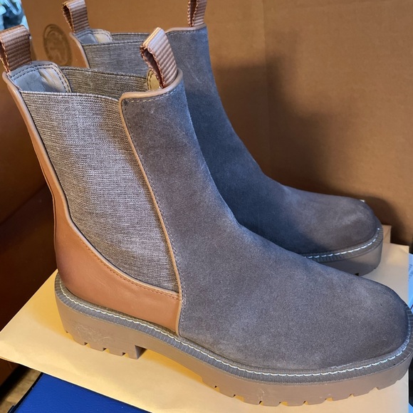 Sam Edelman Laguna Bootie, appear Brand New, 8.5 M
Leather/Manmade - Picture 1 of 11